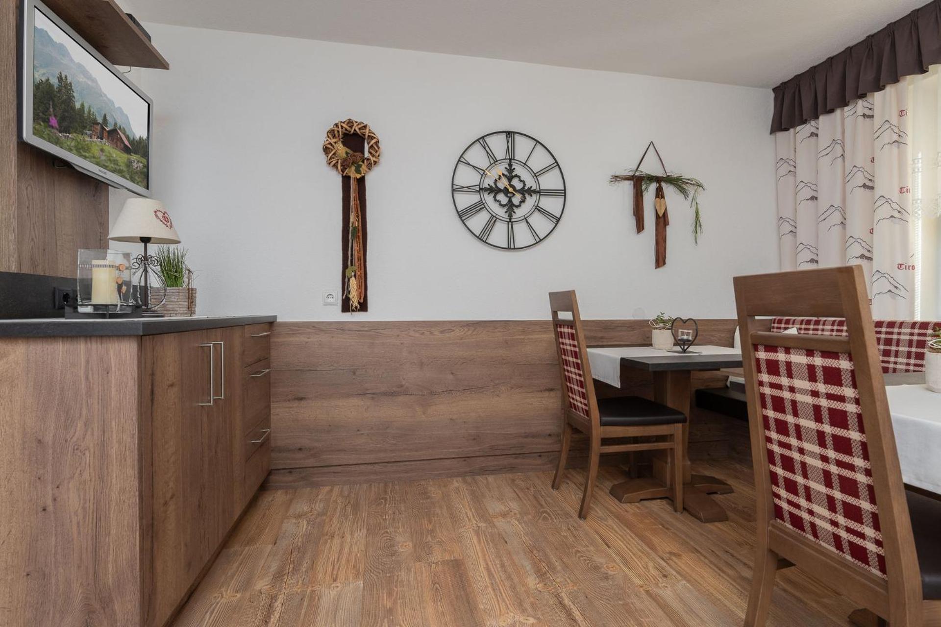 Haus Margret Bed and Breakfast Sankt Leonhard im Pitztal Exteriör bild