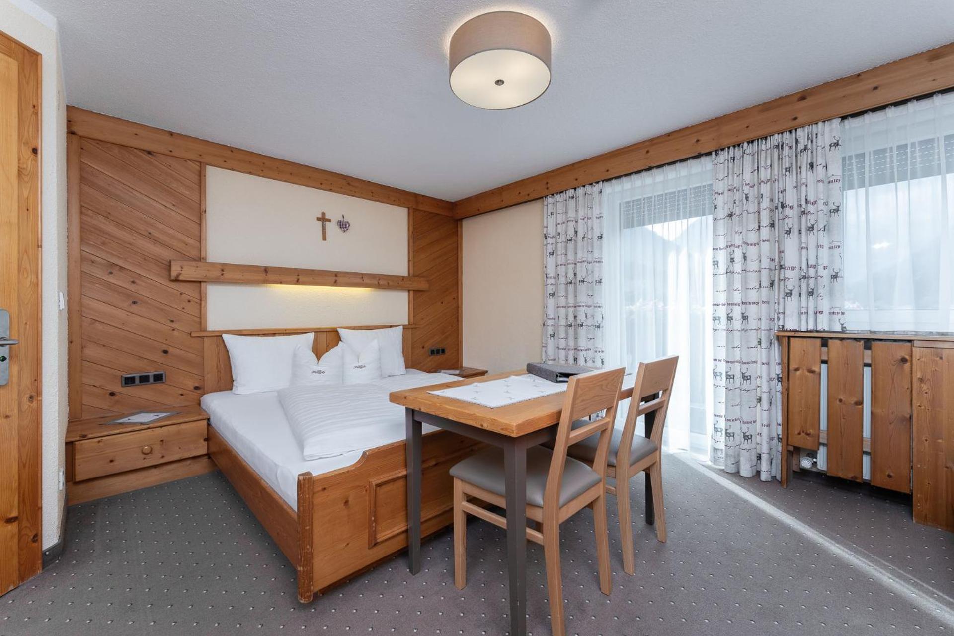 Haus Margret Bed and Breakfast Sankt Leonhard im Pitztal Exteriör bild
