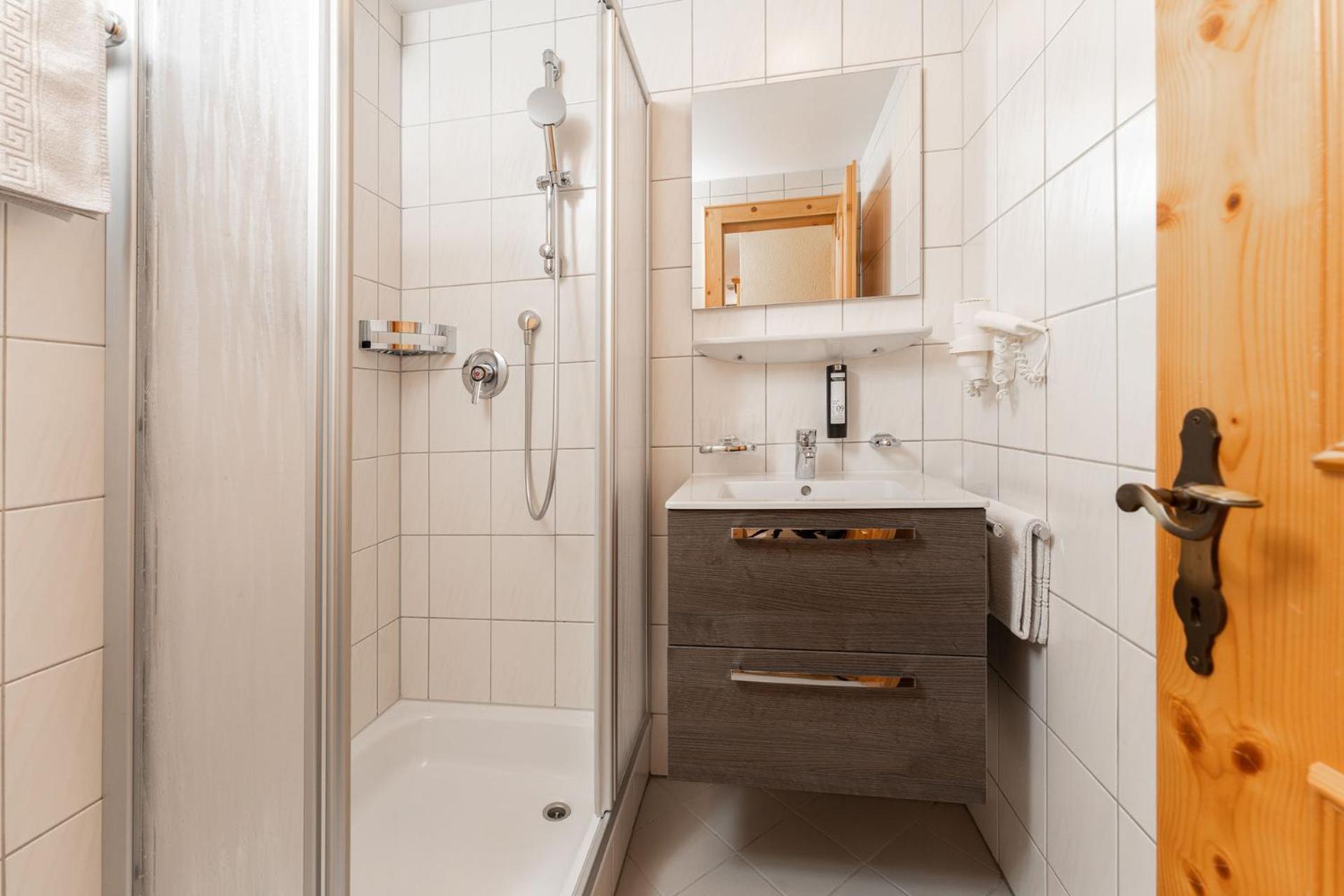 Haus Margret Bed and Breakfast Sankt Leonhard im Pitztal Exteriör bild