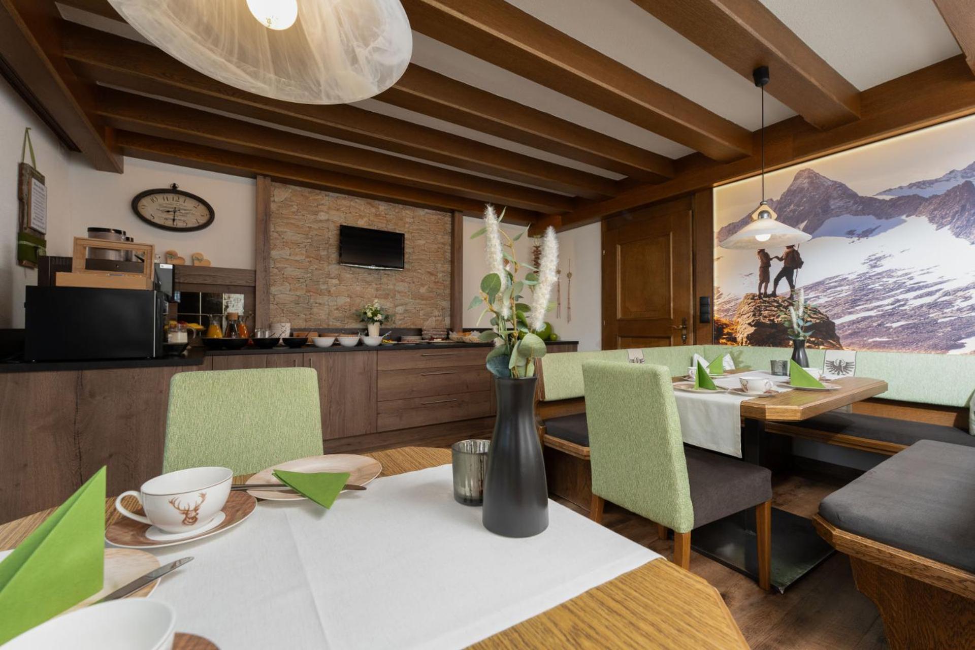 Haus Margret Bed and Breakfast Sankt Leonhard im Pitztal Exteriör bild