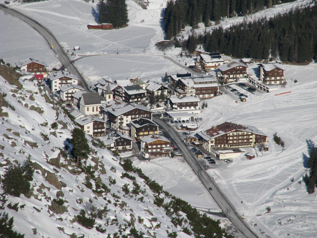 Haus Margret Bed and Breakfast Sankt Leonhard im Pitztal Exteriör bild